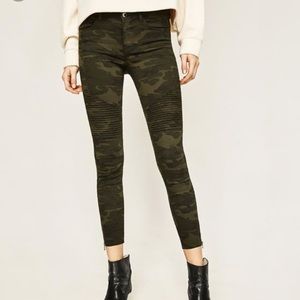Zara camo jeans